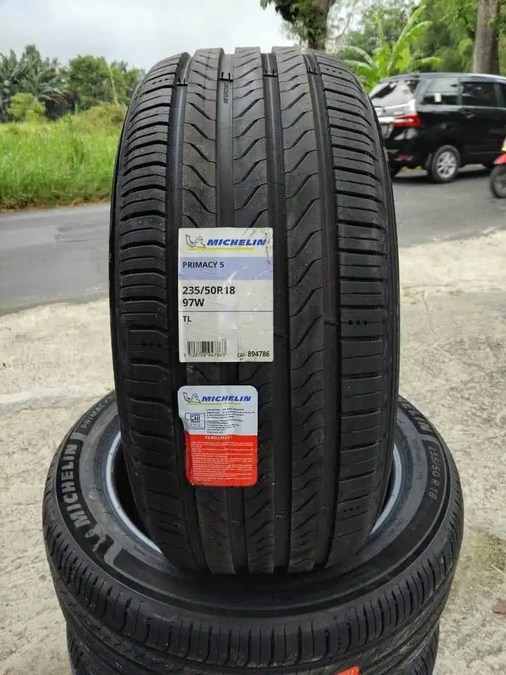 Michelin Primacy 5. 235/50/18. Innova Reborn, Alphard, Vellfire etc