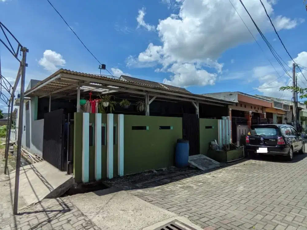 Rumah Seken Terawat 9 Menit ke RS Keluarga kita Dibantu KPR J-16472