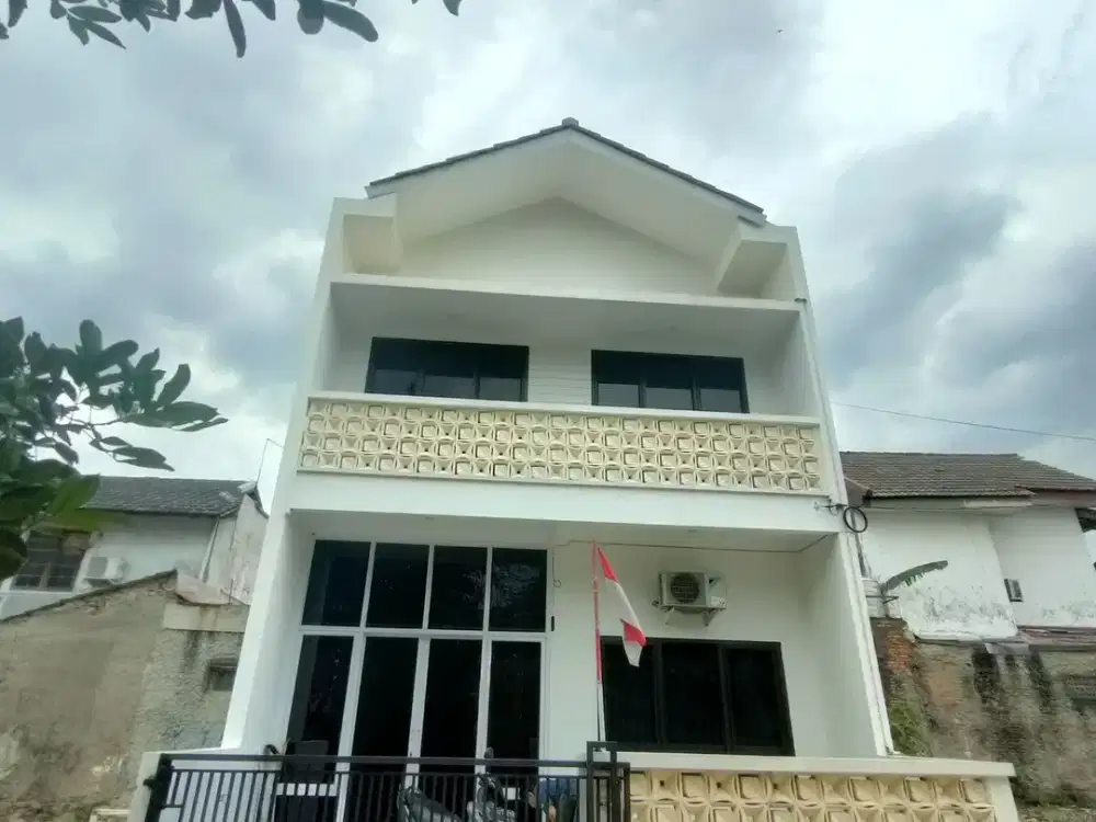 Jual Rumah Idaman 15 Menit ke Stasiun Klender Baru Hadap Utara J-31714