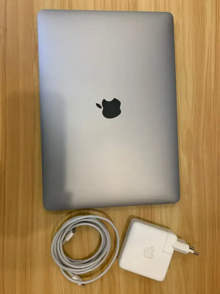 MacBook pro M2 2023
