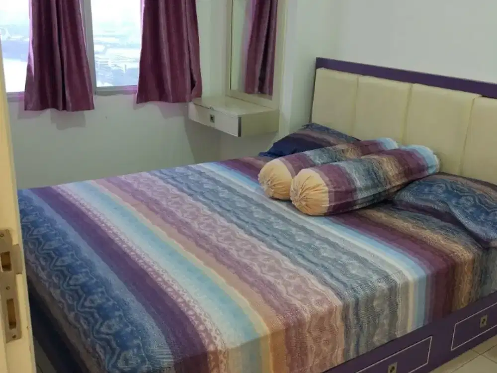 disewakan apartemen green lake sunter,2kamar,furnished,luas 42,hadap timur,view danau,siap huni,best view