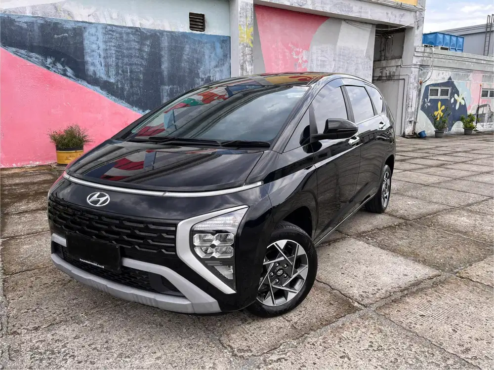 Hyundai Stargazer Prime 1.5 4x2 At 2023 capten seat