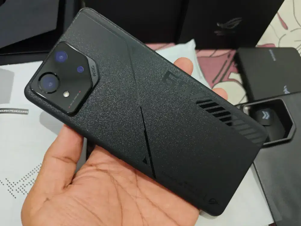 ASUS ROG PHONE 9 FE 12/256GB MULUSS GAMER MERAPAT BOSQU