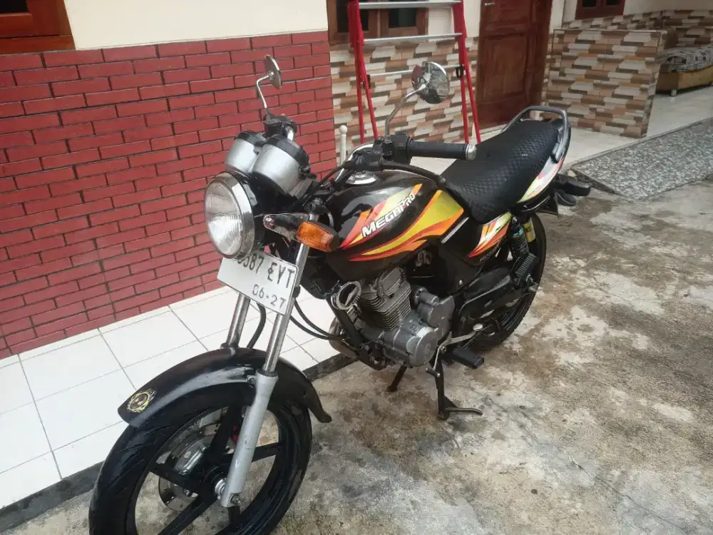 Megapro 2003 pajak Depok hidup