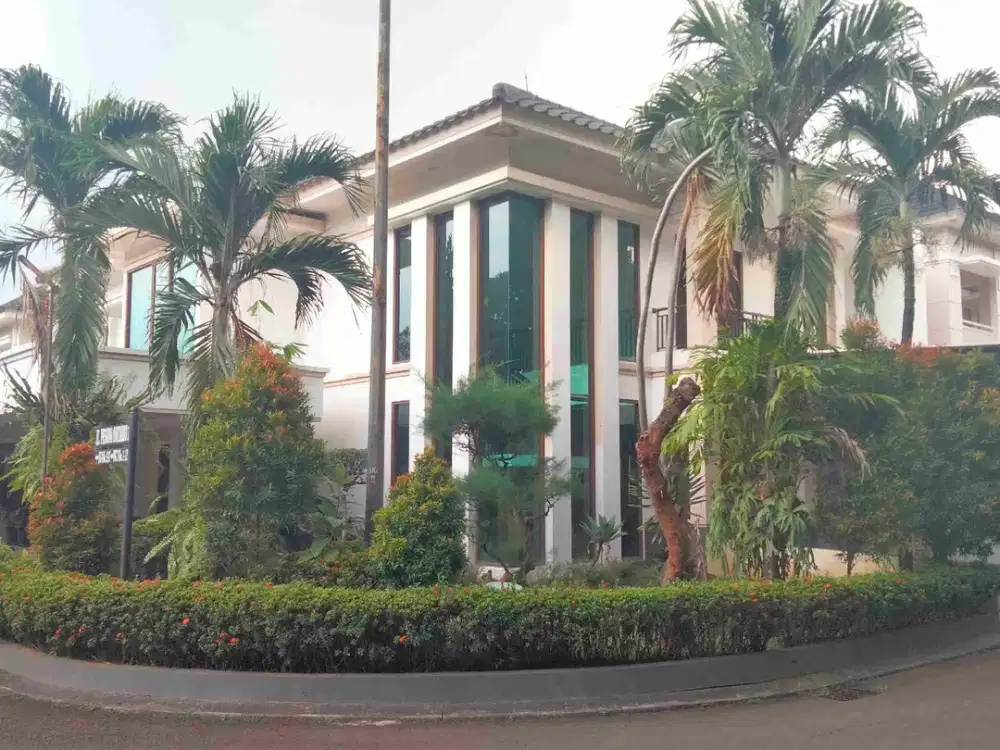 rumah posisi hook di kota wisata cibubur