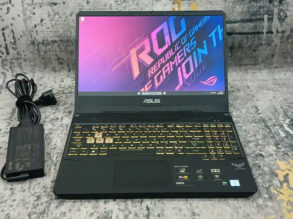 Asus TUF FX505GT Core i5-9300H 8GB 512GB GTX 1650 4GB 120Hz Like New