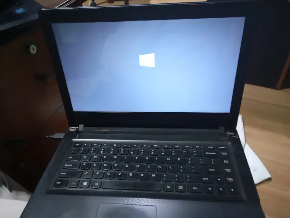 Laptop murah lenovo ideapad 300-14ISK
