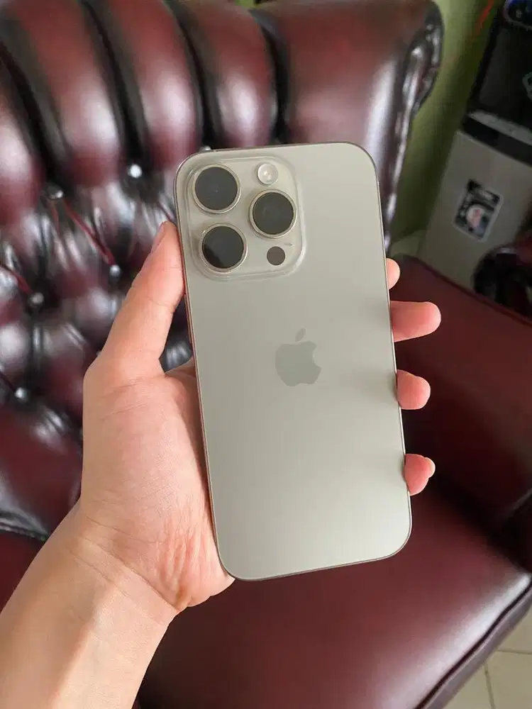 Iphone 16pro 128GB Like New! Pemakaian pribadi perempuan