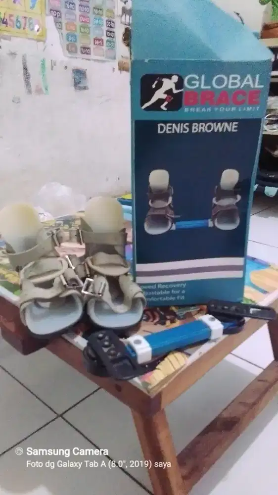 Sepatu anak terapi kaki bengkok