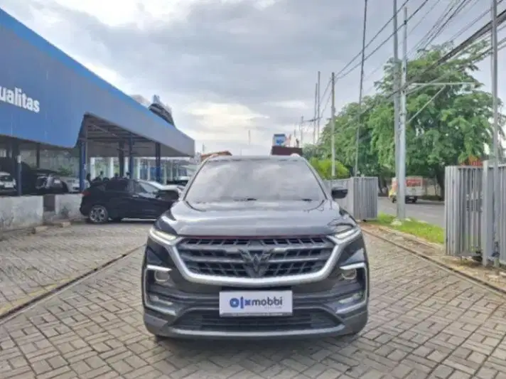 DP MURAH Wuling Almaz 1.5 Exclusive 7-Seater Bensin-AT 2021 Putih CNZN