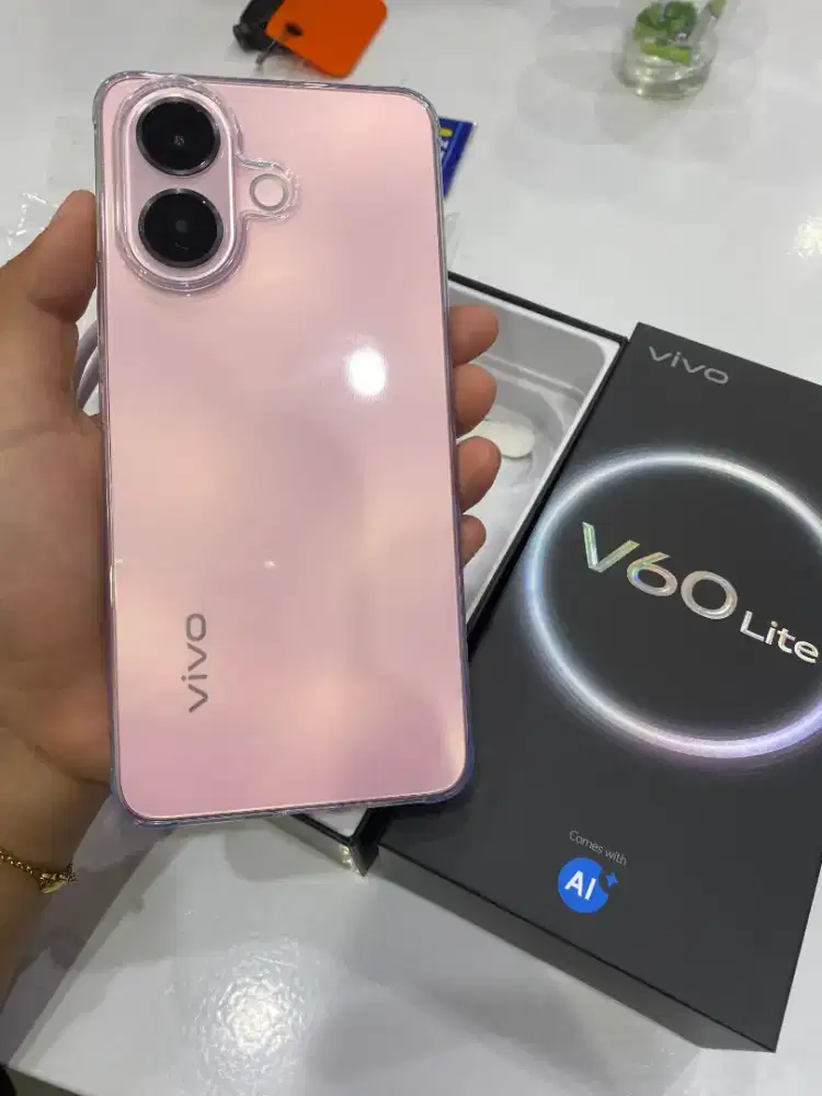 Vivo V60lite 8+8/256gb