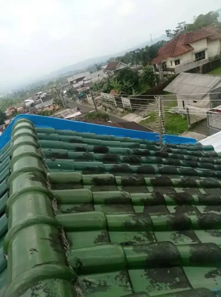 Tukang perbaikan atap bocor dinding dak rembes talang air renovasi DLL