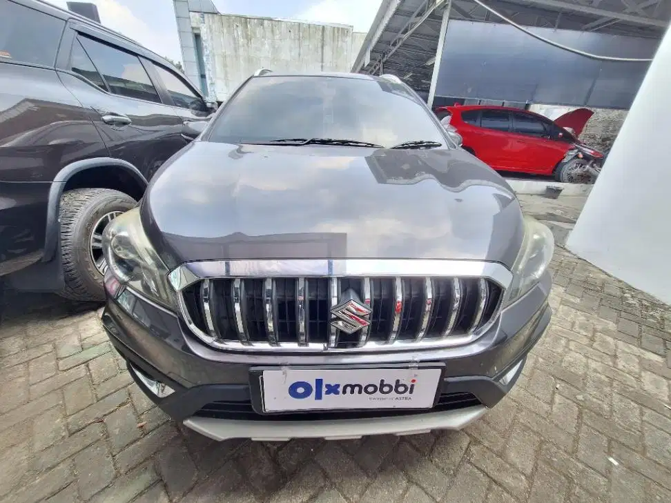 DP MURAH Suzuki SX4 1.5 S-Cross Bensin-AT 2019 Abu-Abu CPKUB