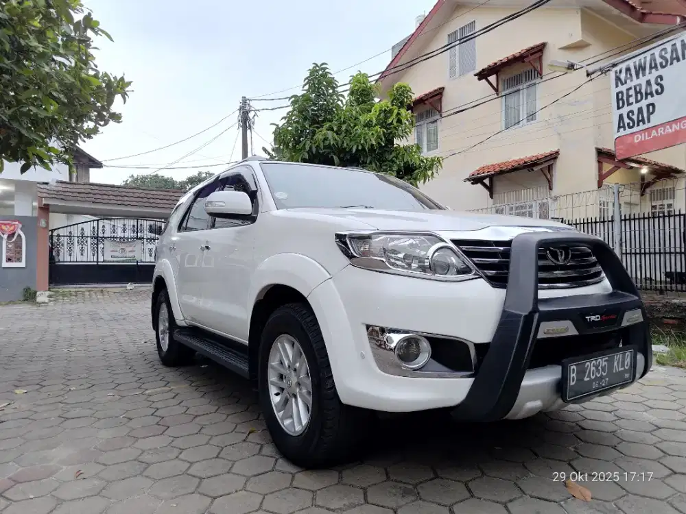 Fortuner G AT Diesel 2012