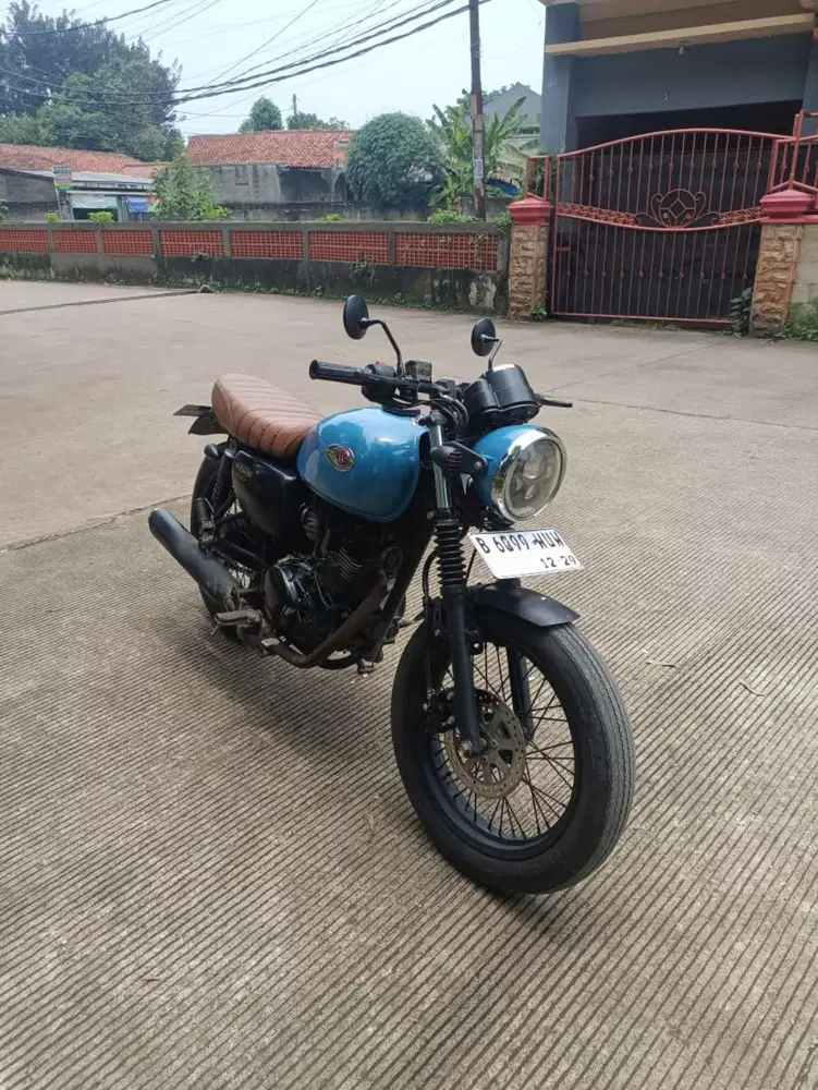 Djual!! Kawasaki w175