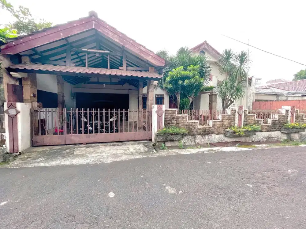 Jual Rumah SHM Strategis 15 Menit ke Bintaro Plaza Dibantu KPR J-31500