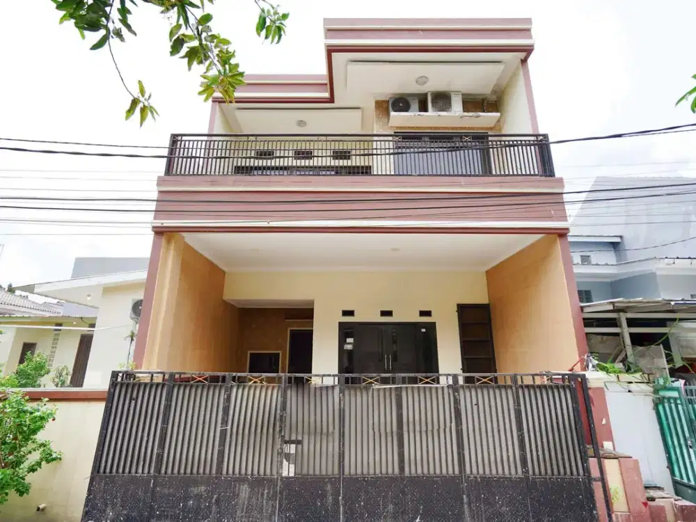 Rumah Seken Terawat Dekat Faskes di Harapan Indah Hadap Utara J-21346
