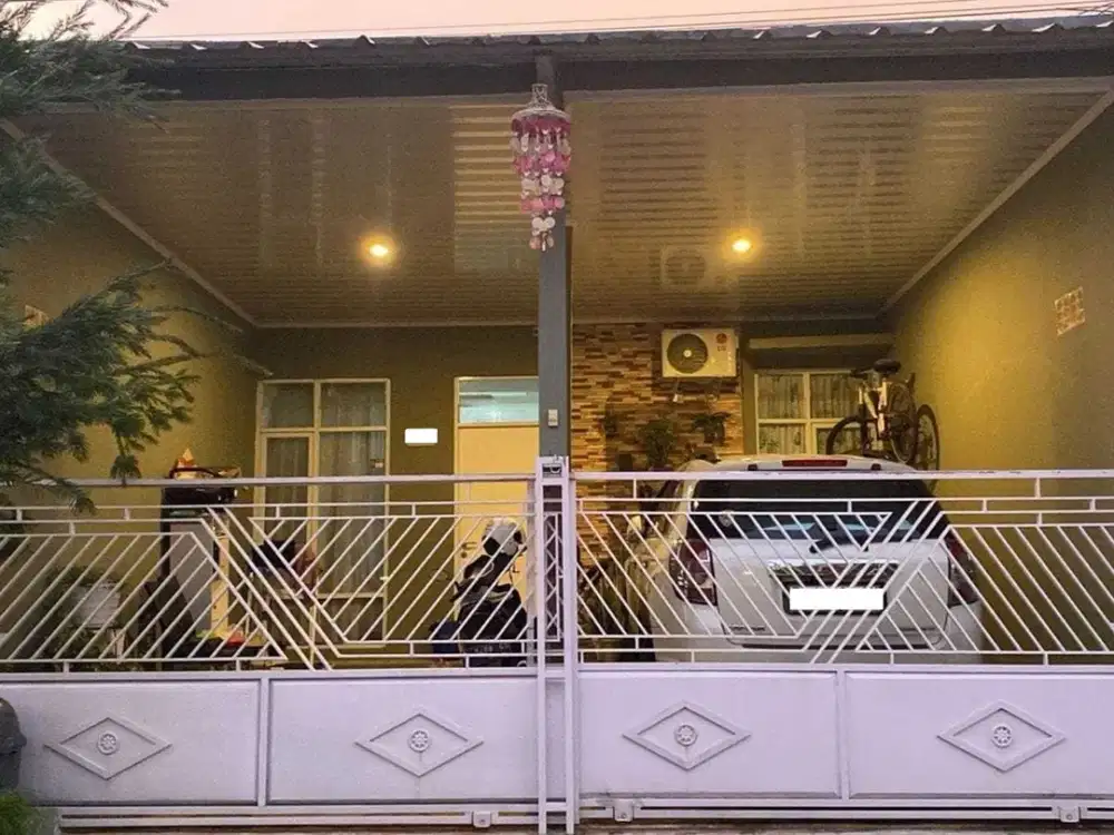 Rumah di Bukit Cimanggu City dekat AEON MALL Sentul City J-20609