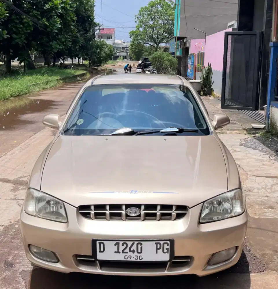 Hyundai Accent Verna 2001 Bensin