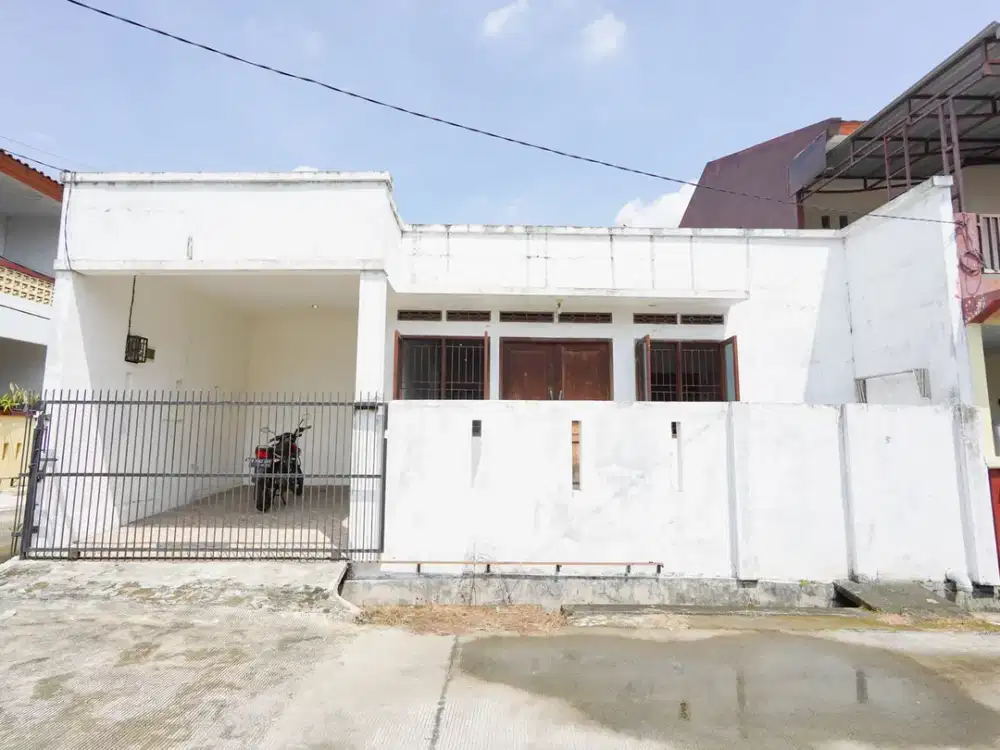Rumah Seken Terawat dekat RS Mitra Keluarga Jatiasih Siap Huni J-30767