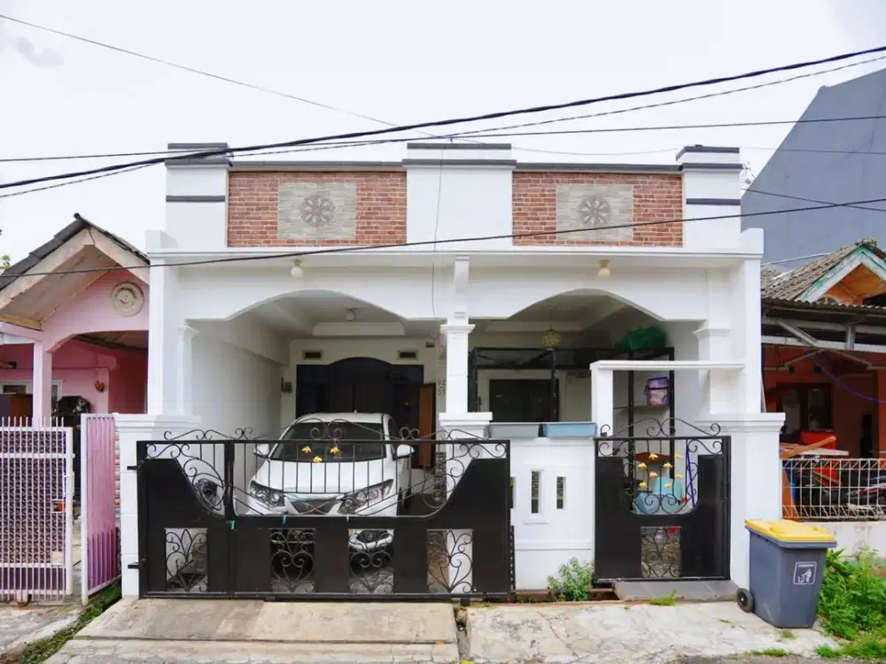 Jual Rumah Strategis di Vida Bekasi dekat Pasar Tambun Nego J-21354