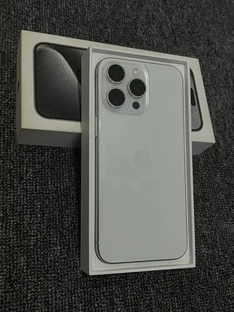 Iphone 15 pro max 256gb iBox White titanium bisa tt