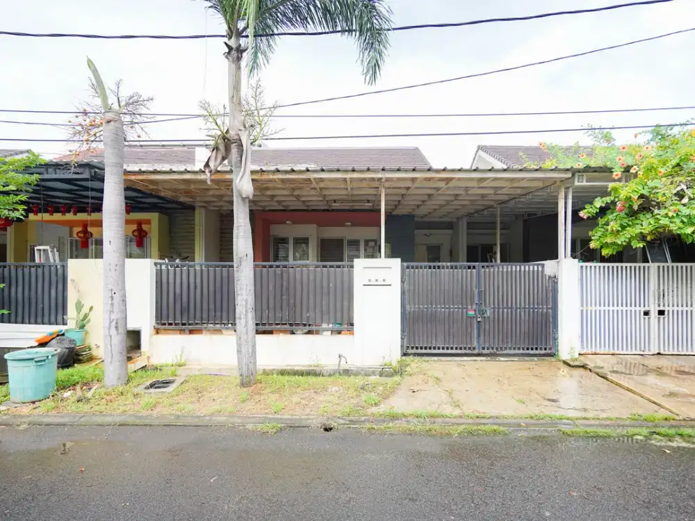 Rumah Tanah Luas 10 Menit ke Eka Hospital Bekasi Dibantu KPR J-28385