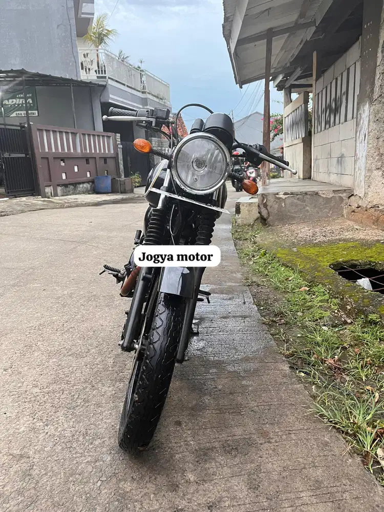 Kawasaki W175 SE Tahun' 2018