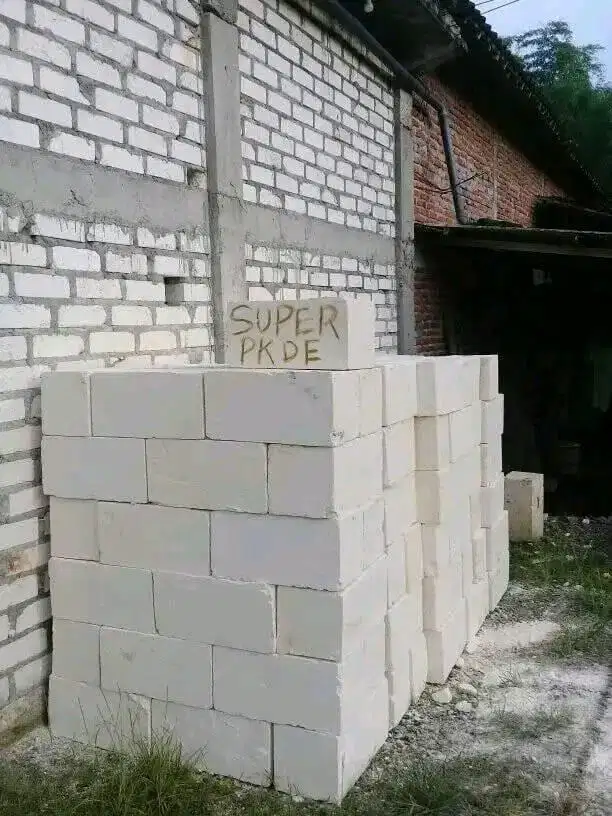 Batu kumbung pondasi