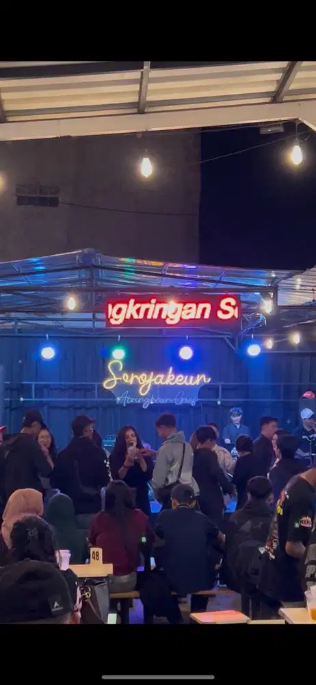 LOKER UNTUK BARISTA , KOKI , KASIR