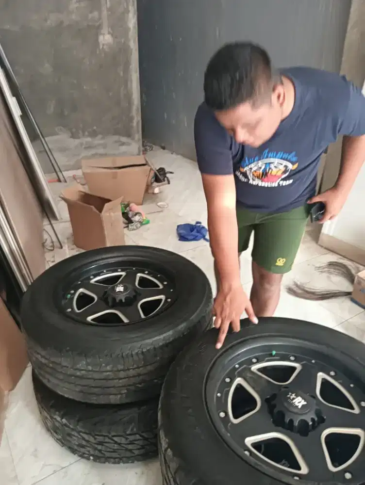 VLEG FORTUNER DAN BAN