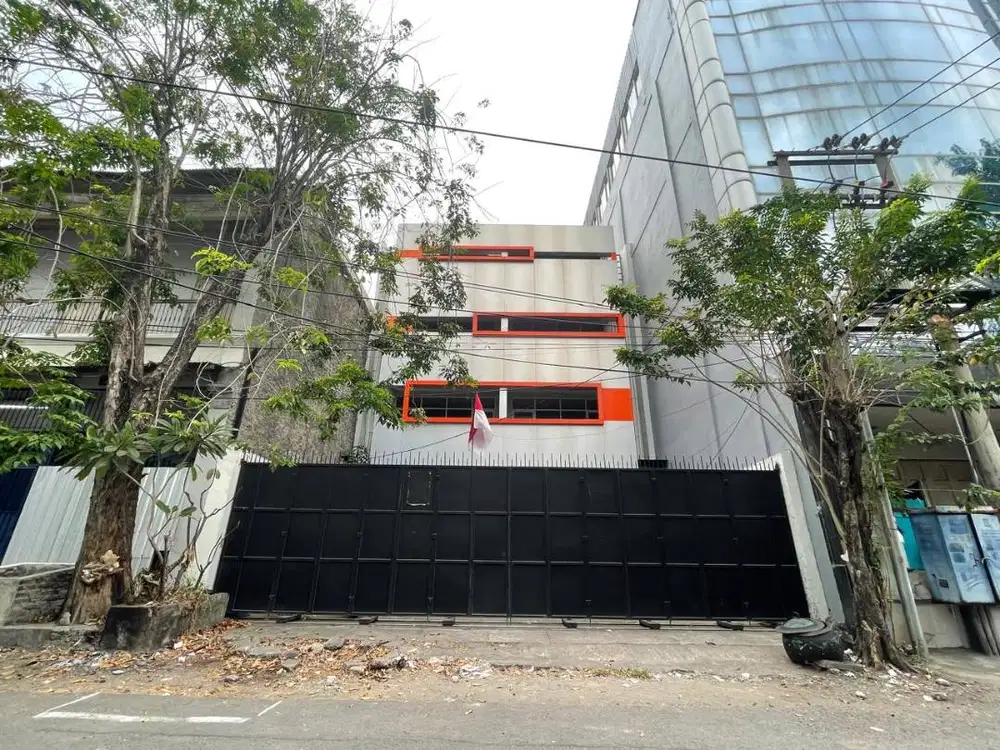 RUKO EX-KANTOR 4 LANTAI MURAH DI JALAN COKLAT