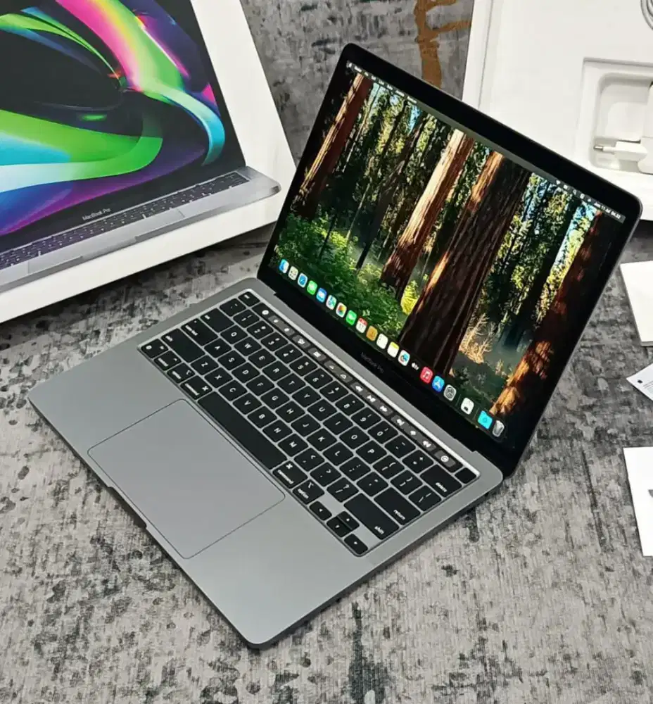 MacBook Pro M2 2022 13 TouchBar 8GB 256GB Gray Fulset iBox Like New