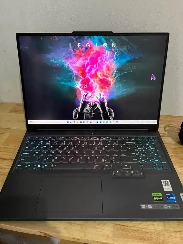 Lenovo Legion Slim