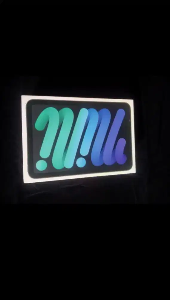 Ipad mini 7, 128gb new grey wifi only
New segel, garansi internasional