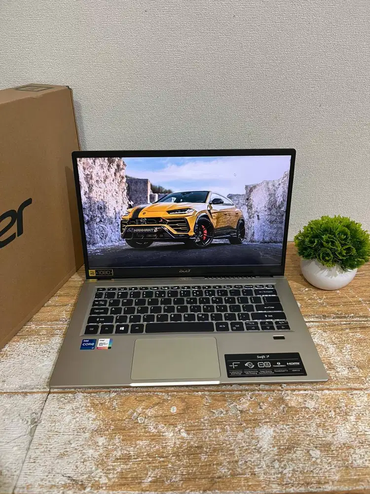 LAPTOP ACER SWIFT SF314-510G INTEL CORE I7 GEN 11 RAM 16GB/512GB MURAH
