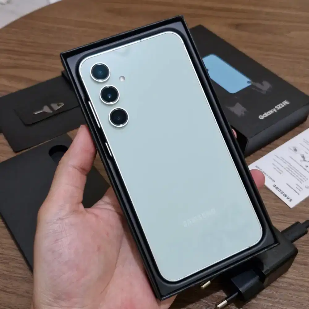 Samsung S23 FE 5G 128GB SEIN Mulus