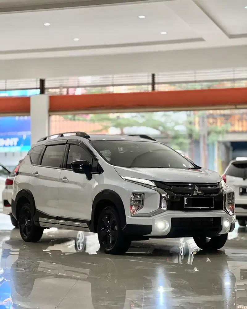 Xpander Cross Premium Rockford A/T 2021