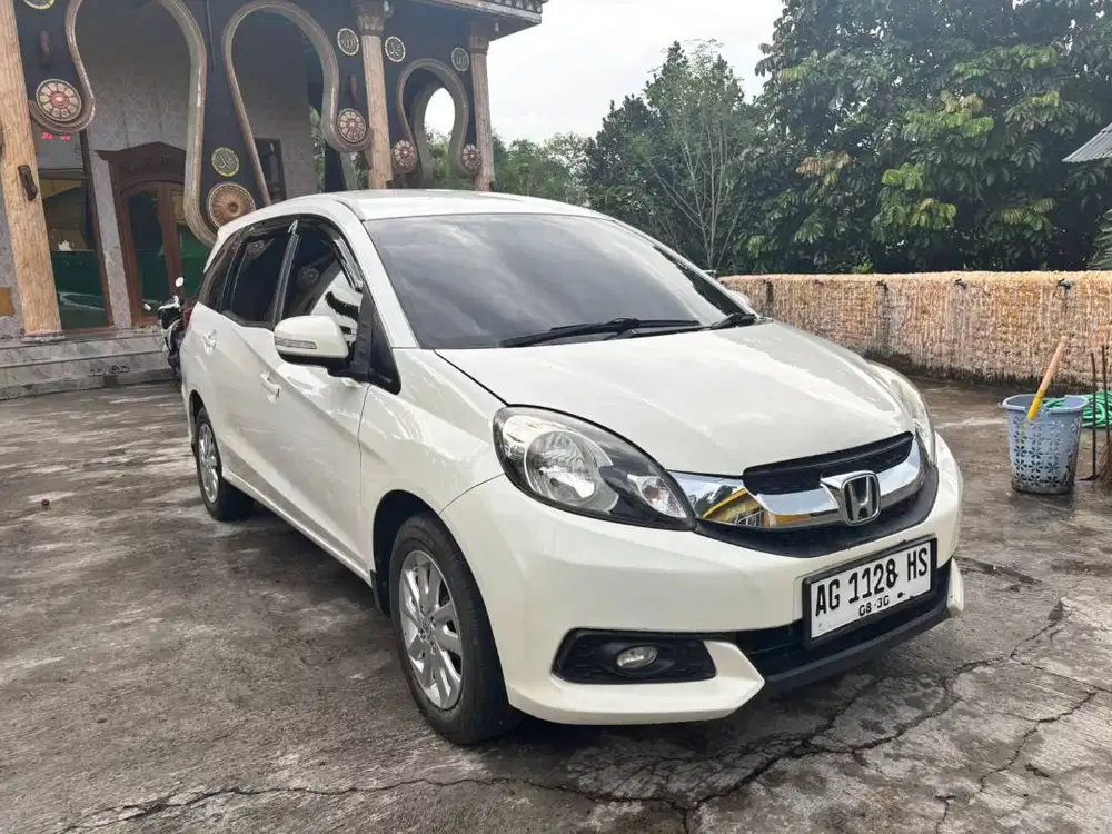 Honda mobilio 1.5 E 2015 Plat AG H is mobil bekas sekoto kediri jatim