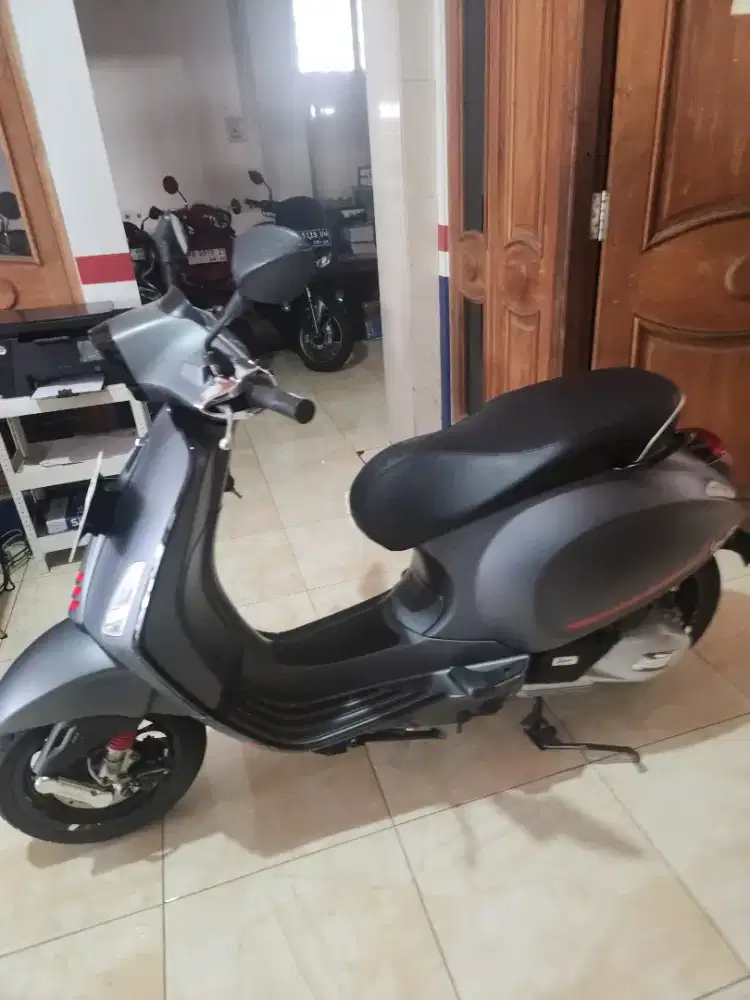 Piaggio vespa sprint 150 abs abu 2024awal Gbm
