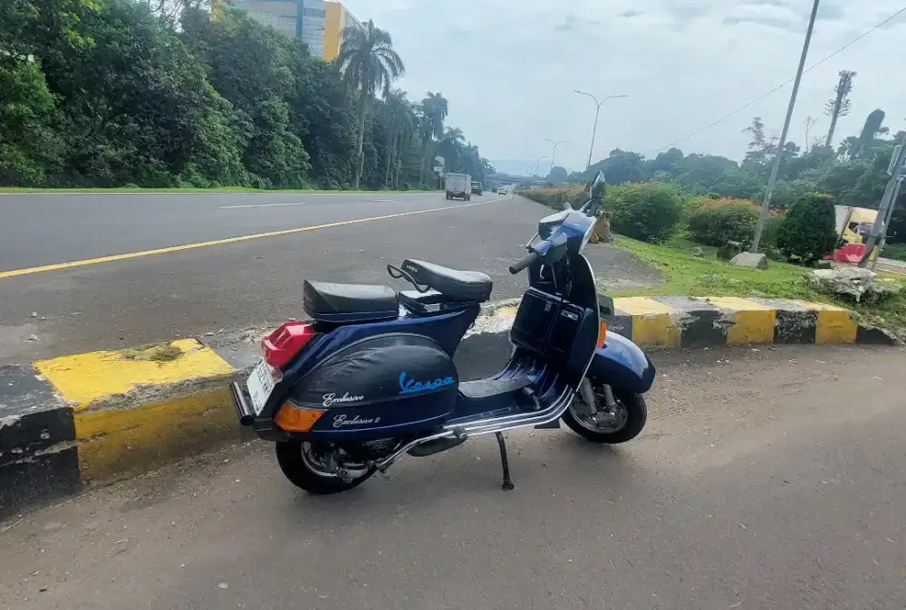 VESPA EXCLUSIVE 2 Istimewa