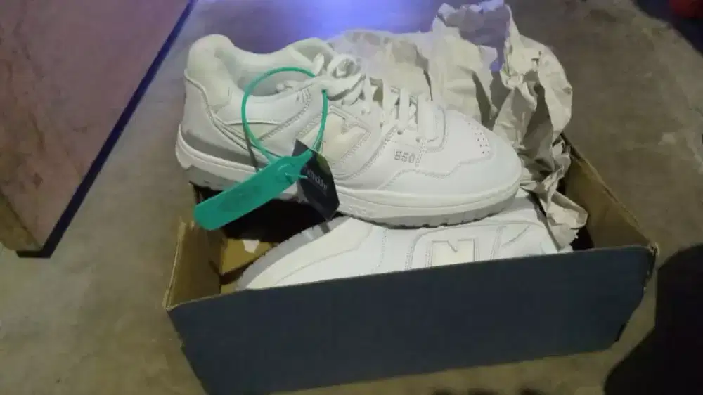 NEW BALANCE 550 WHITE GREY