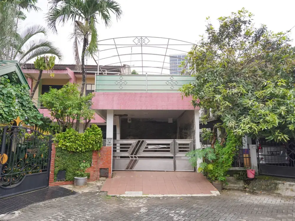 Jual Rumah 5 KT Luas 15 Menit ke RS Mitra Keluarga Hadap Timur J-23290