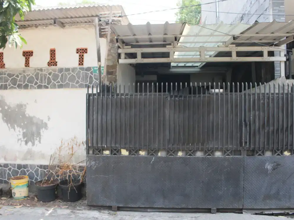 Rumah Terawat 1 Lt Dekat Cibubur 3 Menit ke Tol Dibantu KPR J-13013