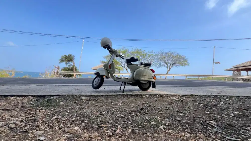 Vespa Strada 150 th 84