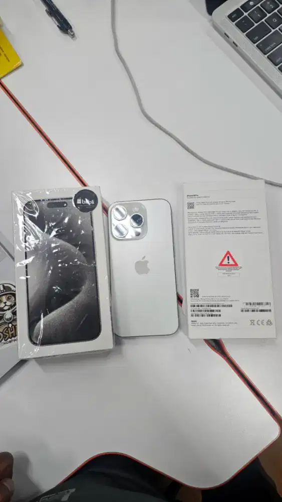 iPhone 15 Pro 128GB Resmi GDN - White mulus