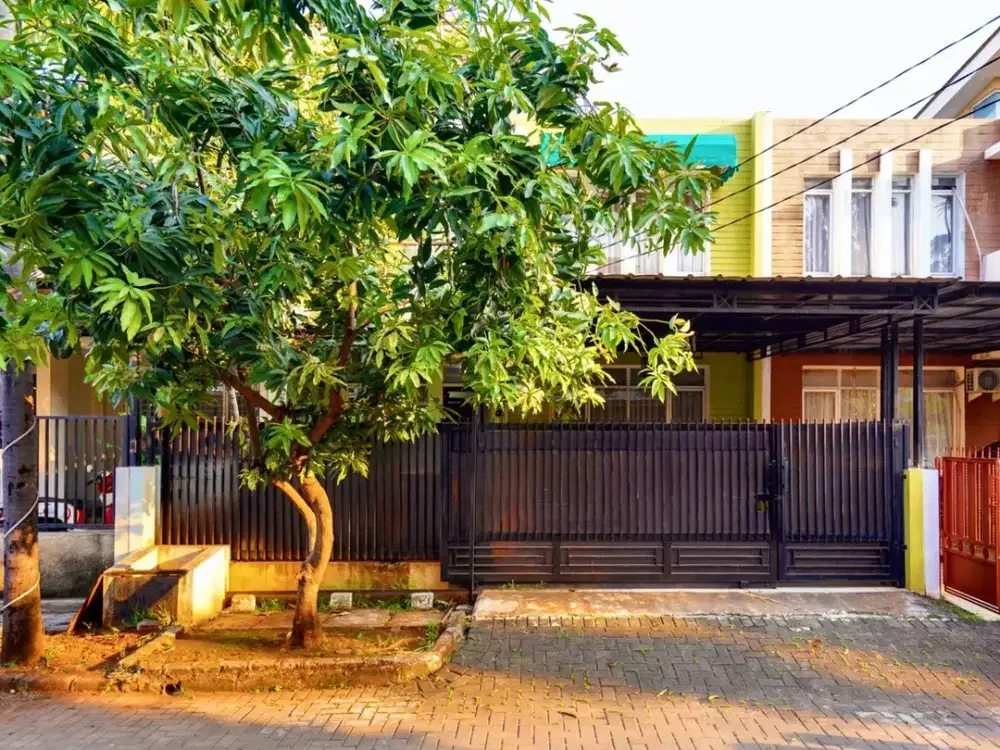 Rumah 2 Lt Strategis 6 Menit ke Stasiun Bekasi LB 148 Siap KPR J-19521