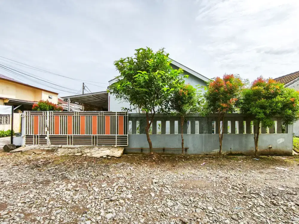 Rumah LT 108 Selangkah ke Stasiun Cilebut 650jtan DP Ringan J-23896