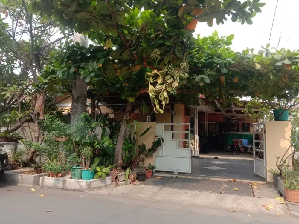 Rumah Luas 6 Kamar Tidur 9 Mnt ke Gerbang Tol Sunter J-27001