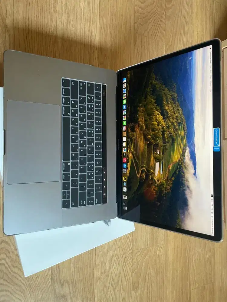 Macbook Pro 2019 i9 512 GB